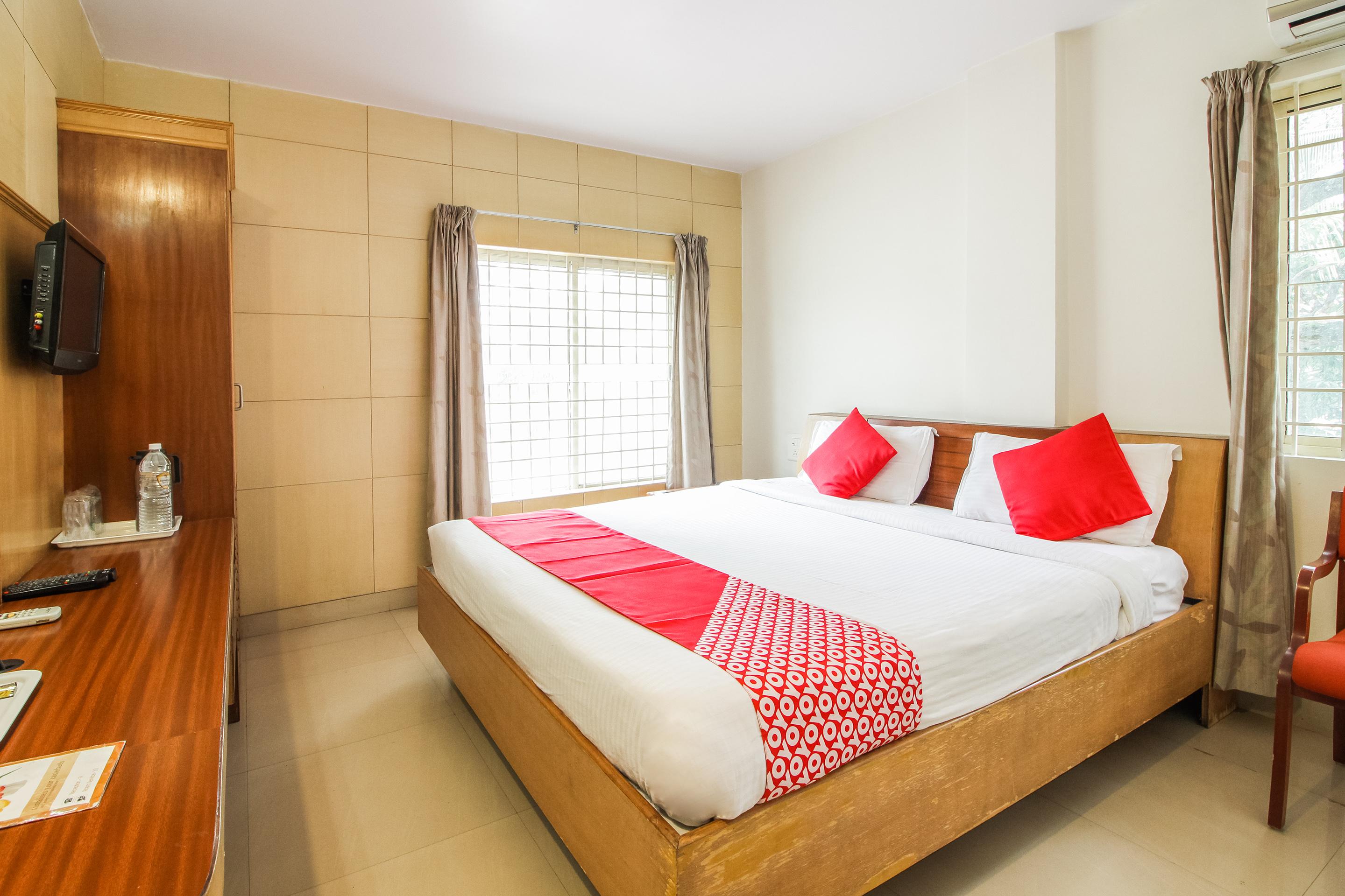 Hotel White Parrot Mysore Luaran gambar