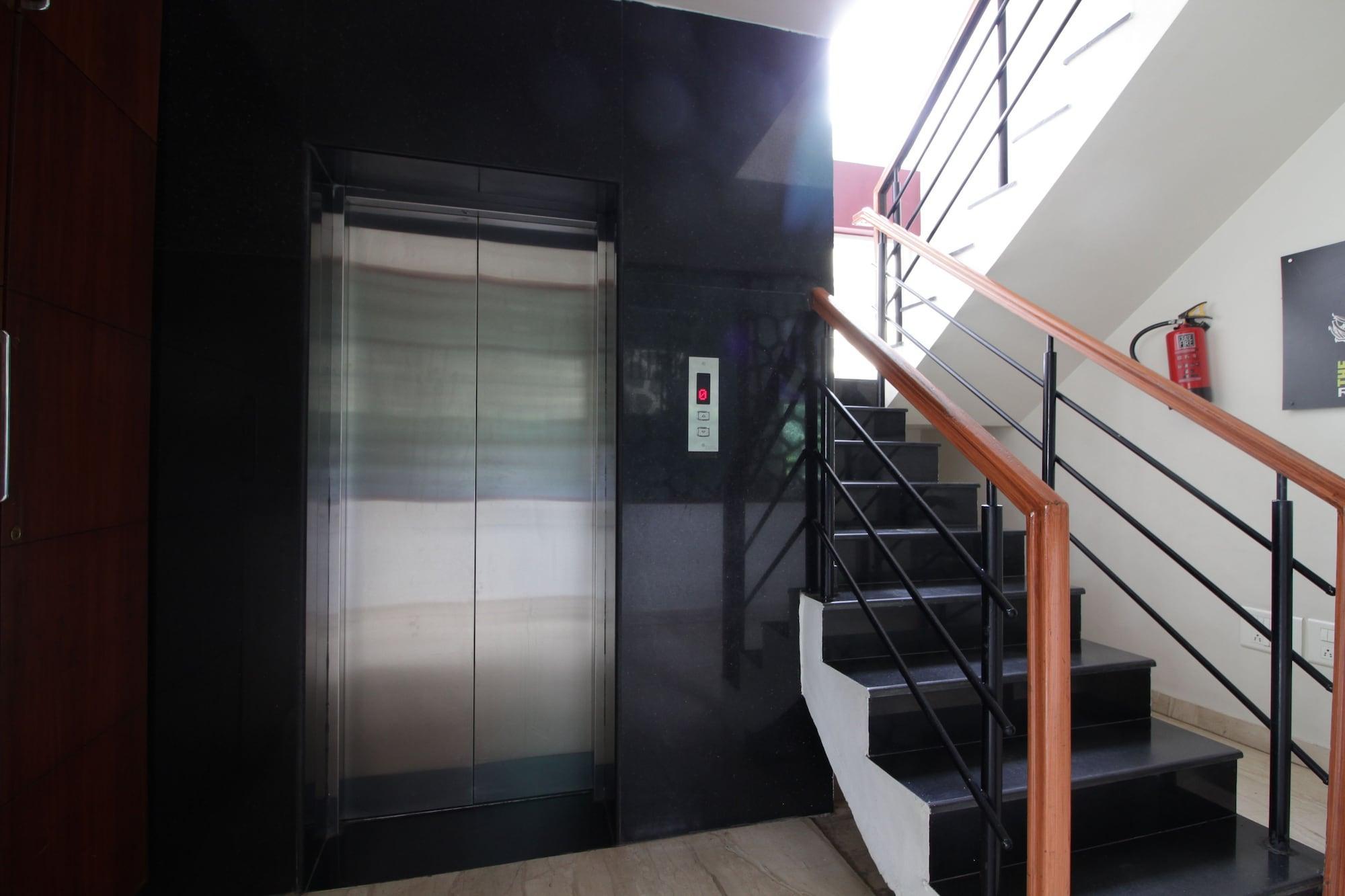 Hotel White Parrot Mysore Luaran gambar