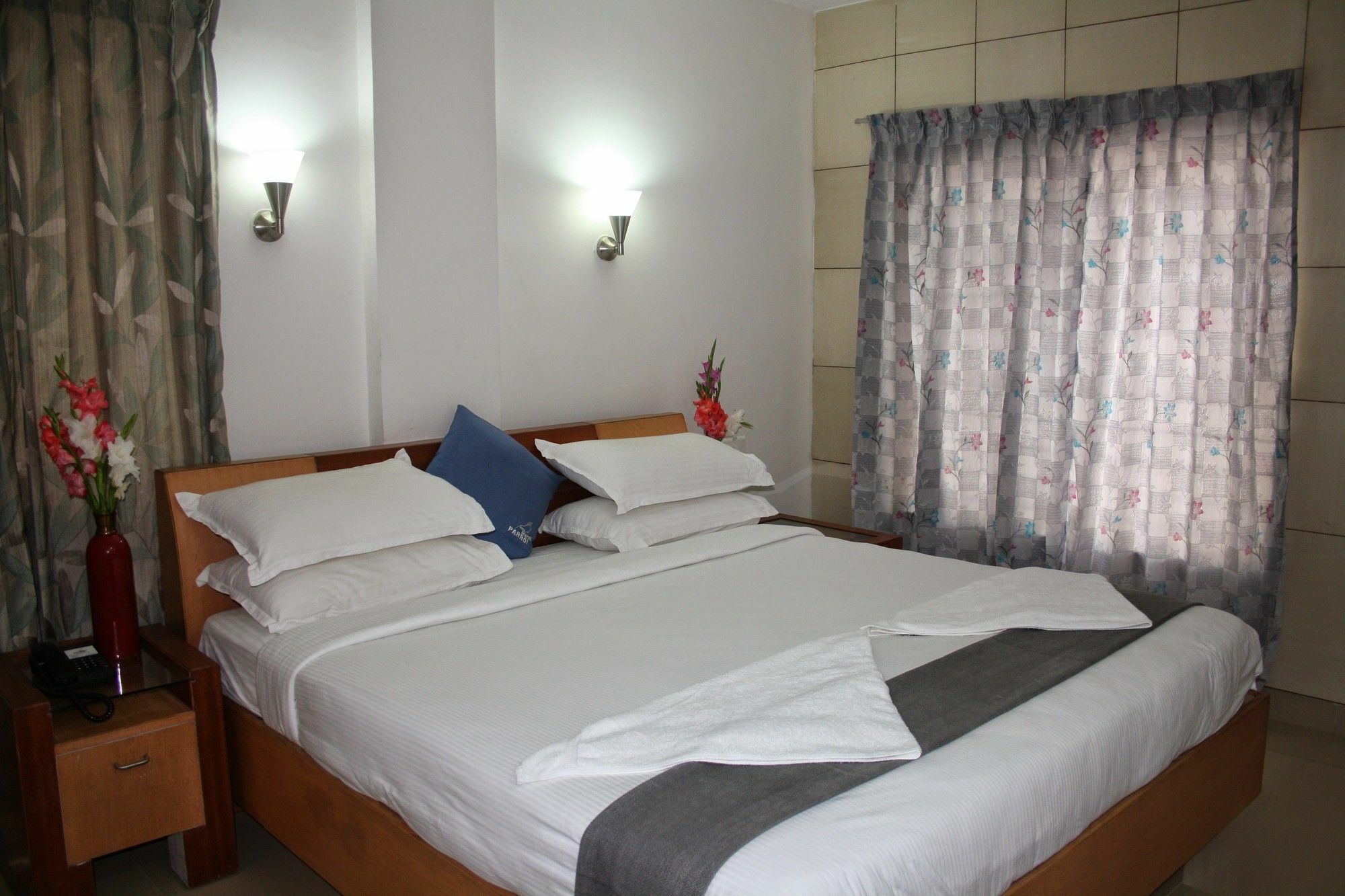 Hotel White Parrot Mysore Luaran gambar